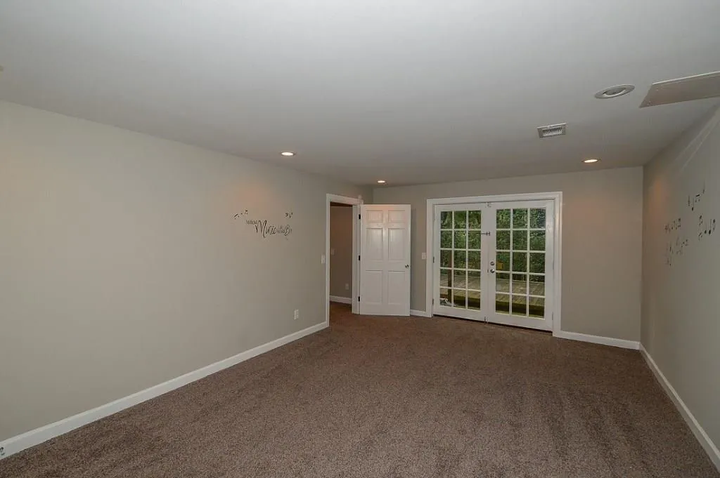 1320 Belmore Way, Sandy Springs, Georgia 30350, 5 Bedrooms Bedrooms, ,4 BathroomsBathrooms,Residential,Sold,1320 Belmore Way,5580254