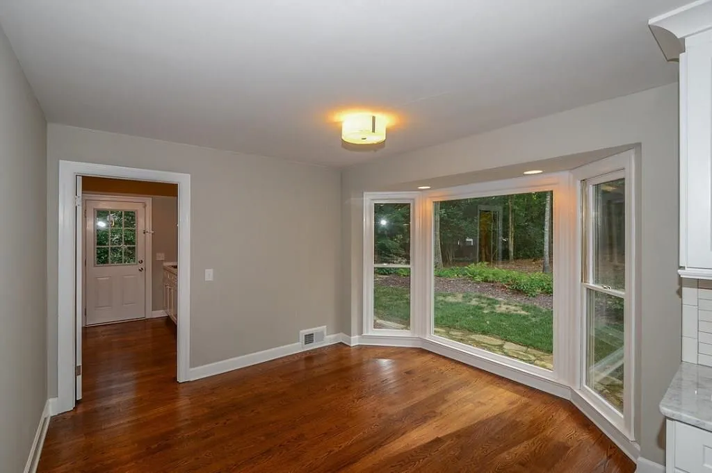1320 Belmore Way, Sandy Springs, Georgia 30350, 5 Bedrooms Bedrooms, ,4 BathroomsBathrooms,Residential,Sold,1320 Belmore Way,5580254