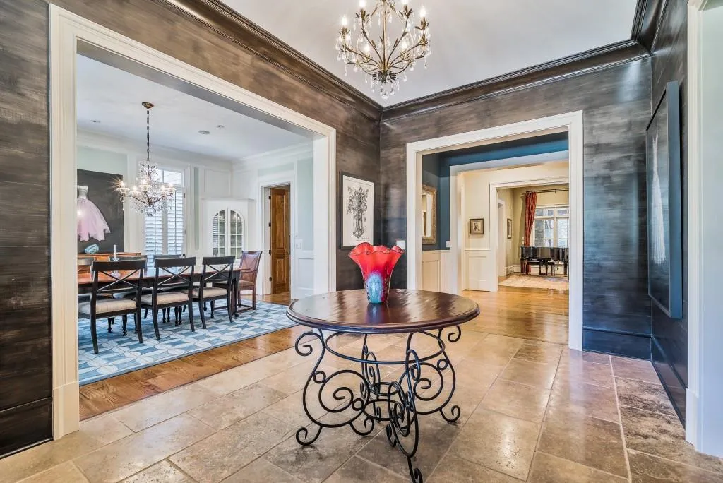 110 Burdette Trail, Atlanta, Georgia 30327, 6 Bedrooms Bedrooms, ,7 BathroomsBathrooms,Residential,Sold,110 Burdette Trail,5967573