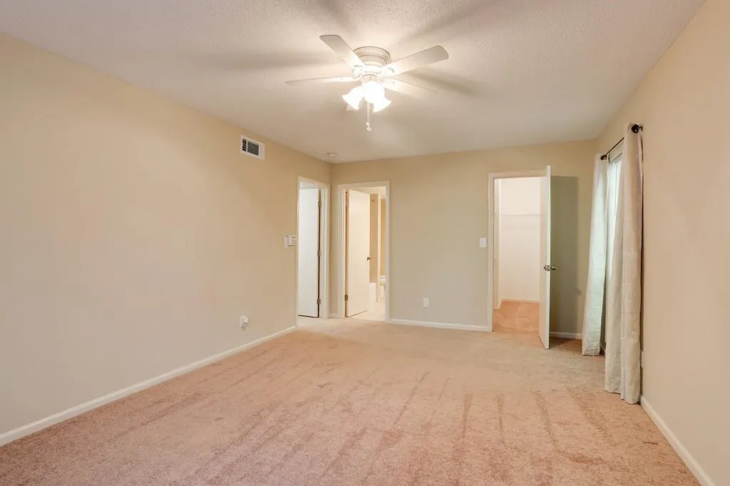 6851 Roswell Road Ne Unit M14, Sandy Springs, Georgia 30328, 3 Bedrooms Bedrooms, ,2 BathroomsBathrooms,Residential,Sold,6851 Roswell Road Ne Unit M14,5577579