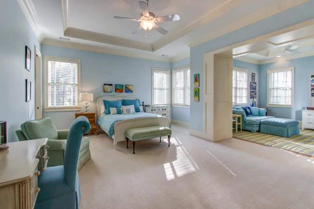 375 Laurel Chase Court, Sandy Springs, Georgia 30327, 6 Bedrooms Bedrooms, ,6 BathroomsBathrooms,Residential,Sold,375 Laurel Chase Court,5692540