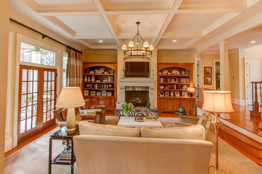 375 Laurel Chase Court, Sandy Springs, Georgia 30327, 6 Bedrooms Bedrooms, ,6 BathroomsBathrooms,Residential,Sold,375 Laurel Chase Court,5692540