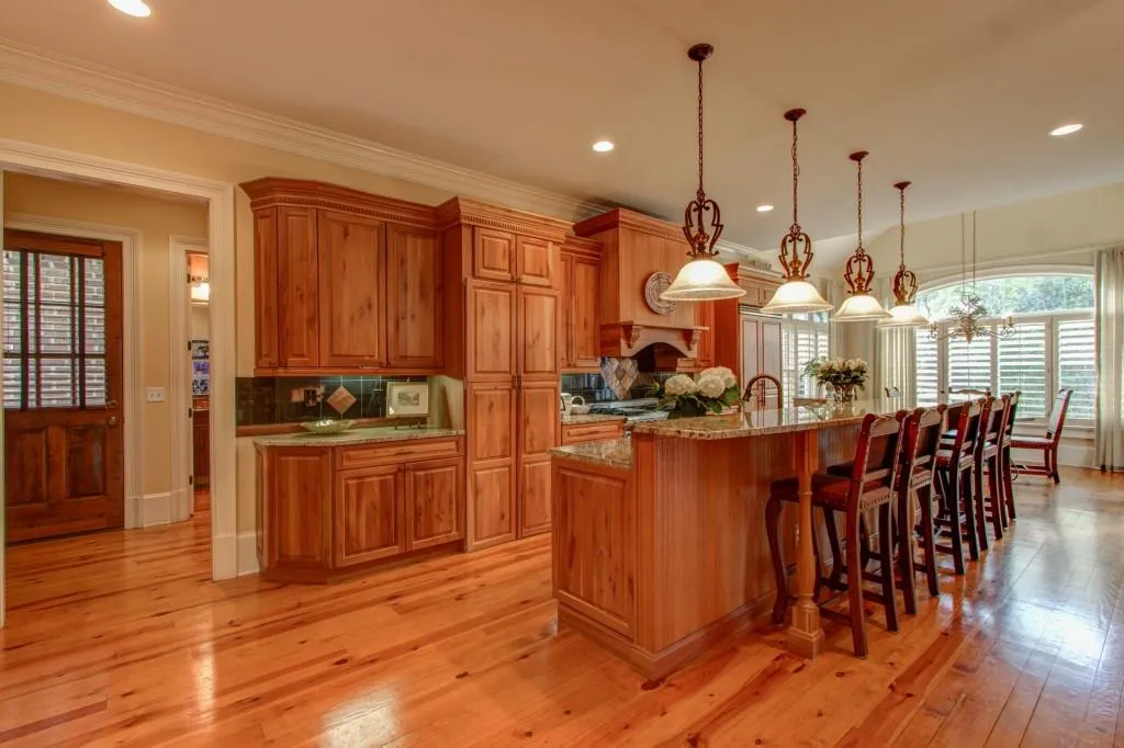 375 Laurel Chase Court, Sandy Springs, Georgia 30327, 6 Bedrooms Bedrooms, ,6 BathroomsBathrooms,Residential,Sold,375 Laurel Chase Court,5692540