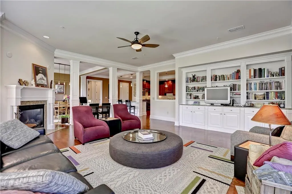 200 Riversedge Drive Unit 245, Atlanta, Georgia 30319, 3 Bedrooms Bedrooms, ,3 BathroomsBathrooms,Residential,Sold,200 Riversedge Drive Unit 245,5678024