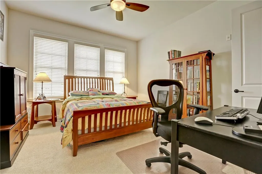 200 Riversedge Drive Unit 245, Atlanta, Georgia 30319, 3 Bedrooms Bedrooms, ,3 BathroomsBathrooms,Residential,Sold,200 Riversedge Drive Unit 245,5678024