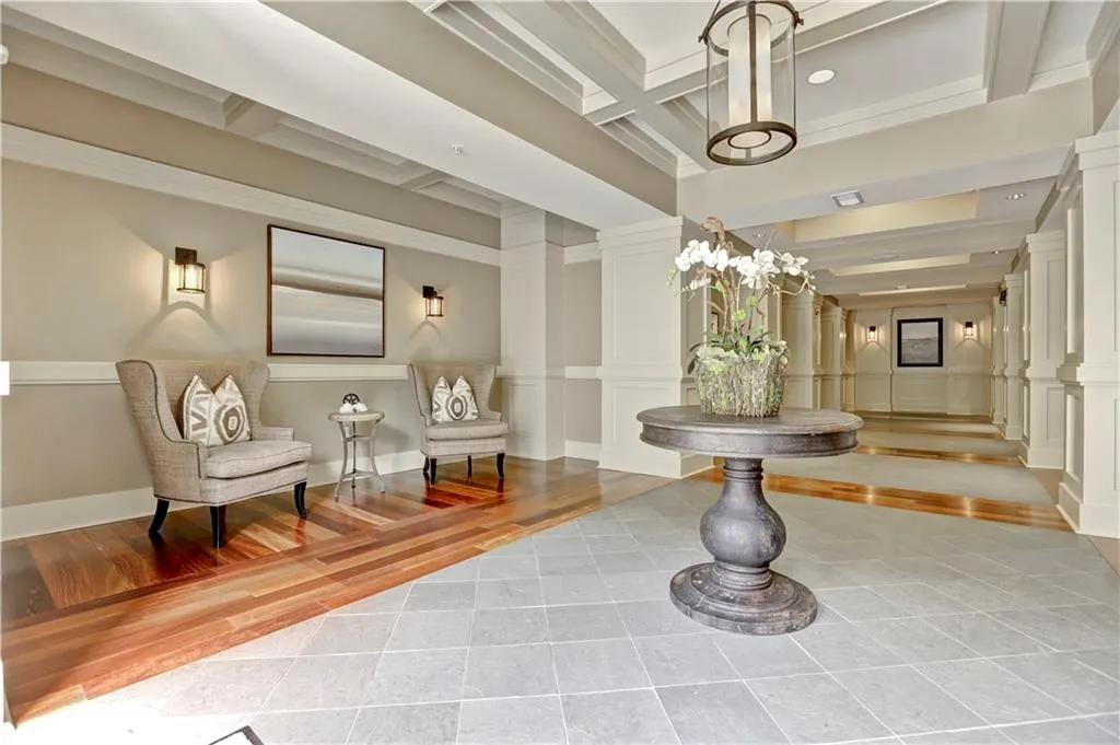 200 Riversedge Drive Unit 245, Atlanta, Georgia 30319, 3 Bedrooms Bedrooms, ,3 BathroomsBathrooms,Residential,Sold,200 Riversedge Drive Unit 245,5678024