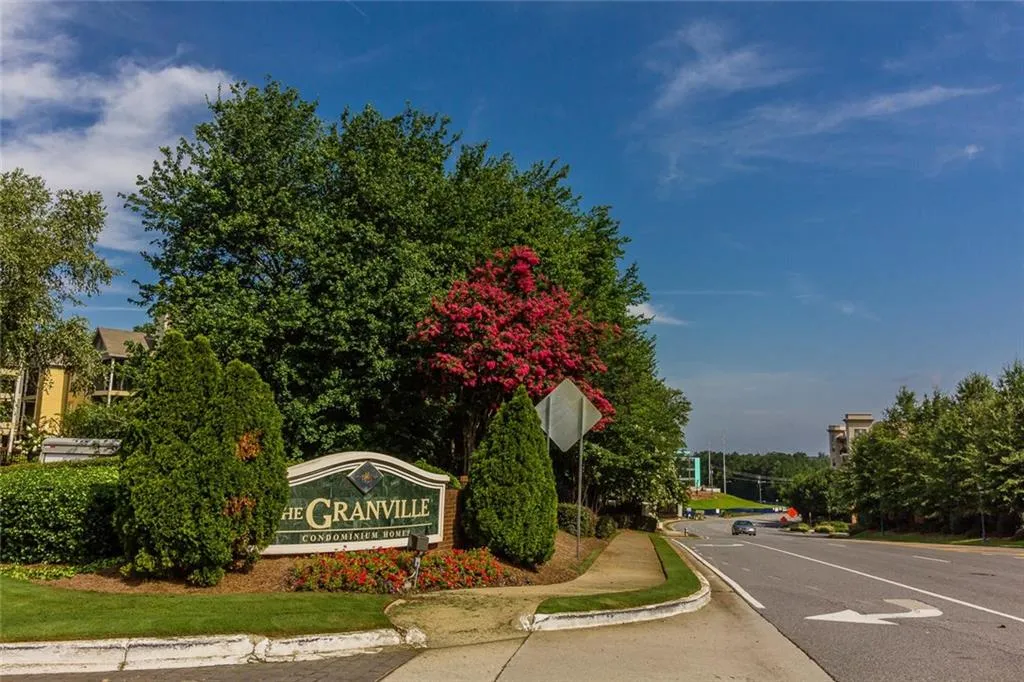 212 Granville Court Unit 212, Atlanta, Georgia 30328, 1 Bedroom Bedrooms, ,1 BathroomBathrooms,Residential,Sold,212 Granville Court Unit 212,5865208