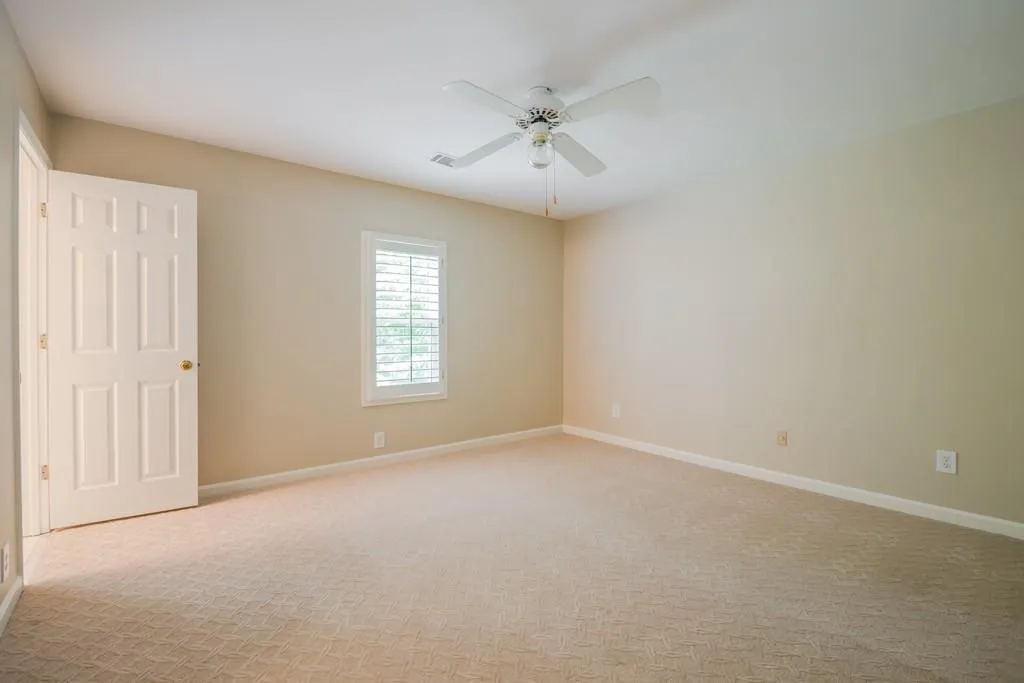 48 Huntington Place Drive Unit 48, Sandy Springs, Georgia 30350, 2 Bedrooms Bedrooms, ,2 BathroomsBathrooms,Residential,Sold,48 Huntington Place Drive Unit 48,5719243
