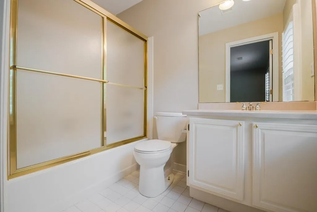 48 Huntington Place Drive Unit 48, Sandy Springs, Georgia 30350, 2 Bedrooms Bedrooms, ,2 BathroomsBathrooms,Residential,Sold,48 Huntington Place Drive Unit 48,5719243