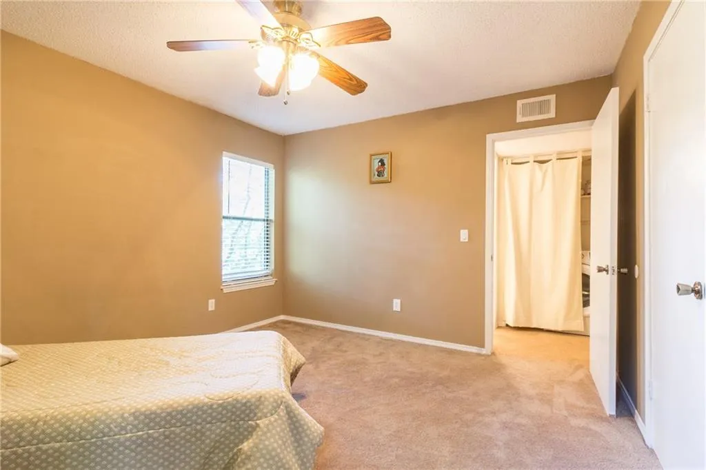 1304 Old Hammond Chase Unit 1304, Sandy Springs, Georgia 30350, 2 Bedrooms Bedrooms, ,2 BathroomsBathrooms,Residential,Sold,1304 Old Hammond Chase Unit 1304,5764197