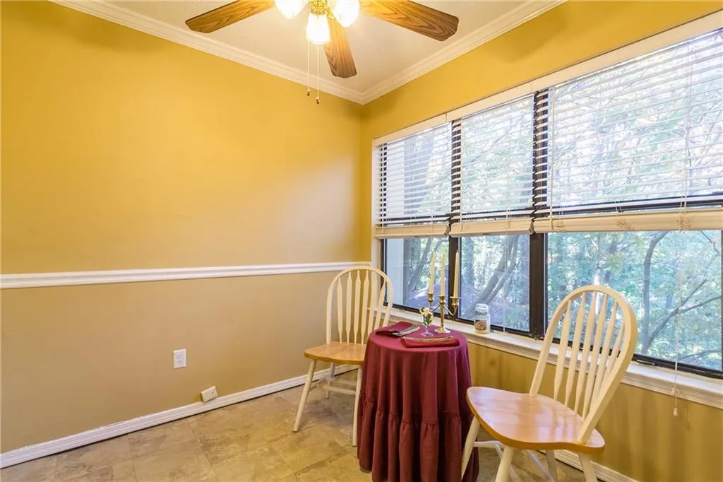 1304 Old Hammond Chase Unit 1304, Sandy Springs, Georgia 30350, 2 Bedrooms Bedrooms, ,2 BathroomsBathrooms,Residential,Sold,1304 Old Hammond Chase Unit 1304,5764197