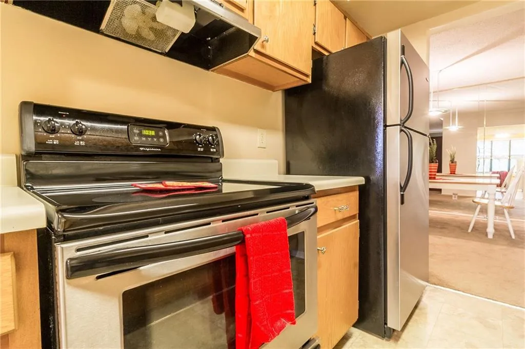 1304 Old Hammond Chase Unit 1304, Sandy Springs, Georgia 30350, 2 Bedrooms Bedrooms, ,2 BathroomsBathrooms,Residential,Sold,1304 Old Hammond Chase Unit 1304,5764197