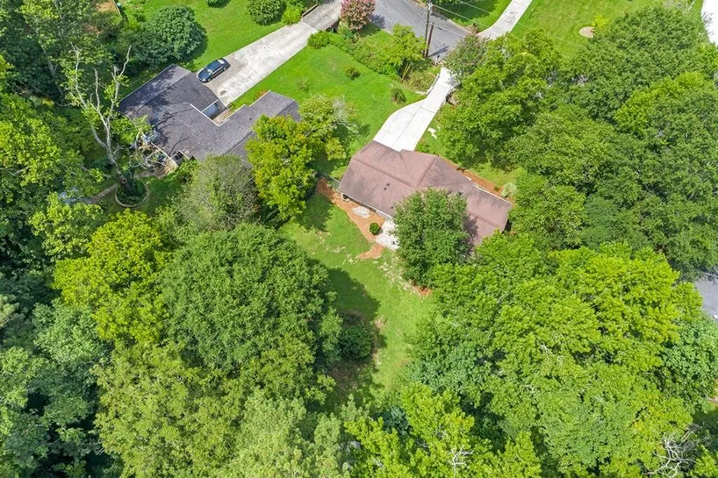 275 Brook Drive, Sandy Springs, Georgia 30328, 3 Bedrooms Bedrooms, ,2 BathroomsBathrooms,Residential,Sold,275 Brook Drive,7091707