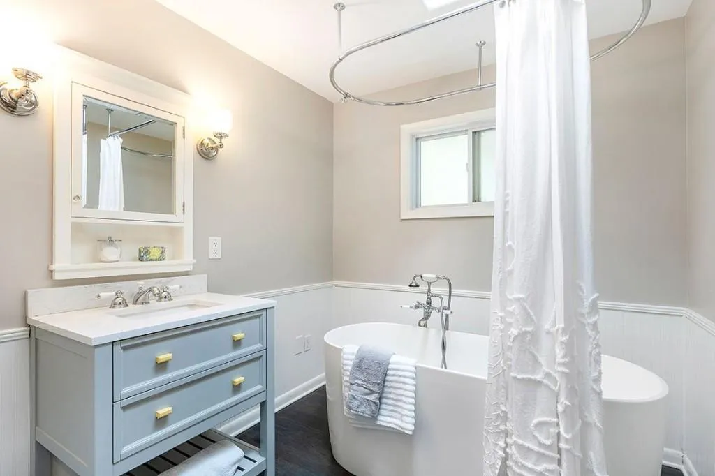 275 Brook Drive, Sandy Springs, Georgia 30328, 3 Bedrooms Bedrooms, ,2 BathroomsBathrooms,Residential,Sold,275 Brook Drive,7091707