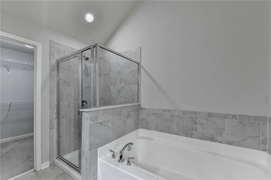 7425 Glisten Avenue Ne, Atlanta, Georgia 30328, 3 Bedrooms Bedrooms, ,3 BathroomsBathrooms,Residential,Sold,7425 Glisten Avenue Ne,7426657
