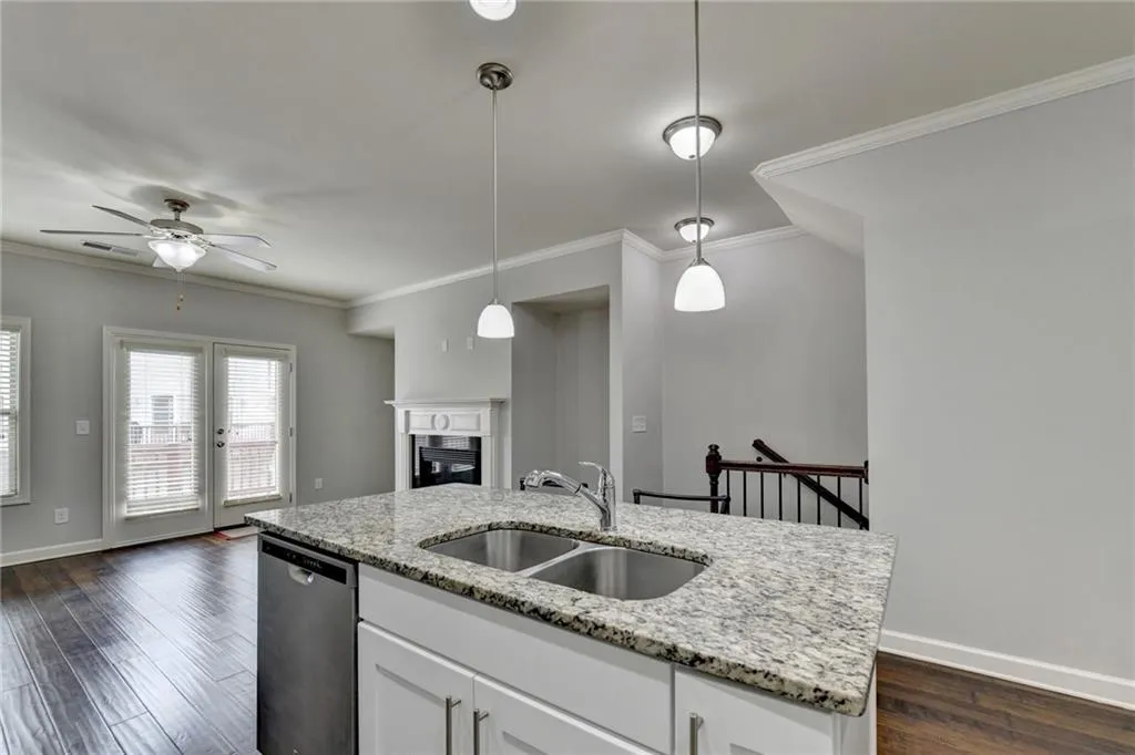 7425 Glisten Avenue Ne, Atlanta, Georgia 30328, 3 Bedrooms Bedrooms, ,3 BathroomsBathrooms,Residential,Sold,7425 Glisten Avenue Ne,7426657