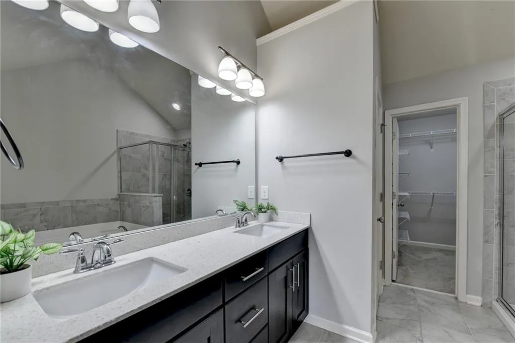 7425 Glisten Avenue Ne, Atlanta, Georgia 30328, 3 Bedrooms Bedrooms, ,3 BathroomsBathrooms,Residential,Sold,7425 Glisten Avenue Ne,7426657