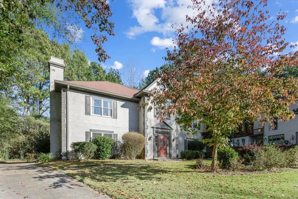 9158 Carroll Manor Drive, Sandy Springs, Georgia 30350, 3 Bedrooms Bedrooms, ,2 BathroomsBathrooms,Residential,Sold,9158 Carroll Manor Drive,6812422