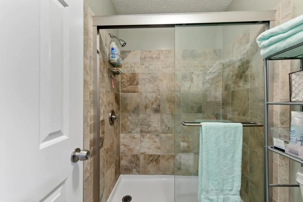 9158 Carroll Manor Drive, Sandy Springs, Georgia 30350, 3 Bedrooms Bedrooms, ,2 BathroomsBathrooms,Residential,Sold,9158 Carroll Manor Drive,6812422