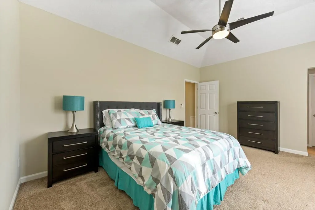 9158 Carroll Manor Drive, Sandy Springs, Georgia 30350, 3 Bedrooms Bedrooms, ,2 BathroomsBathrooms,Residential,Sold,9158 Carroll Manor Drive,6812422