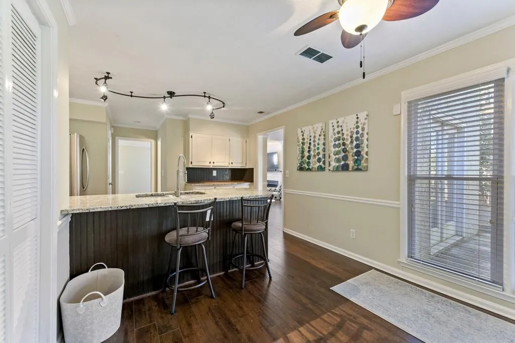 9158 Carroll Manor Drive, Sandy Springs, Georgia 30350, 3 Bedrooms Bedrooms, ,2 BathroomsBathrooms,Residential,Sold,9158 Carroll Manor Drive,6812422