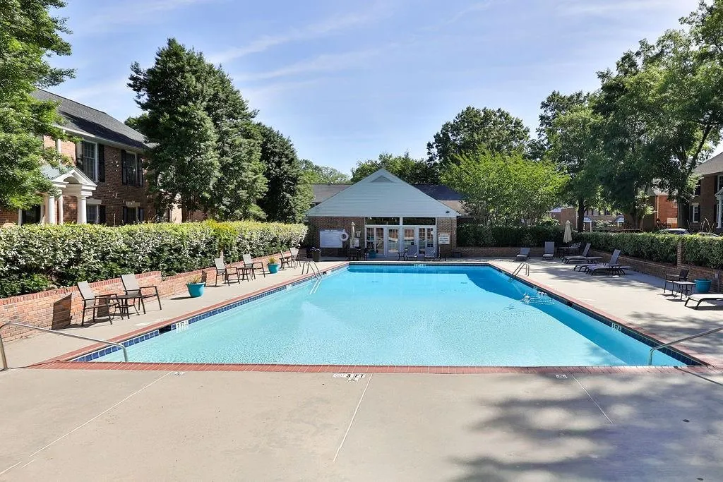 6700 Roswell Road Unit 31d, Atlanta, Georgia 30328, 2 Bedrooms Bedrooms, ,2 BathroomsBathrooms,Residential,Sold,6700 Roswell Road Unit 31d,7448463