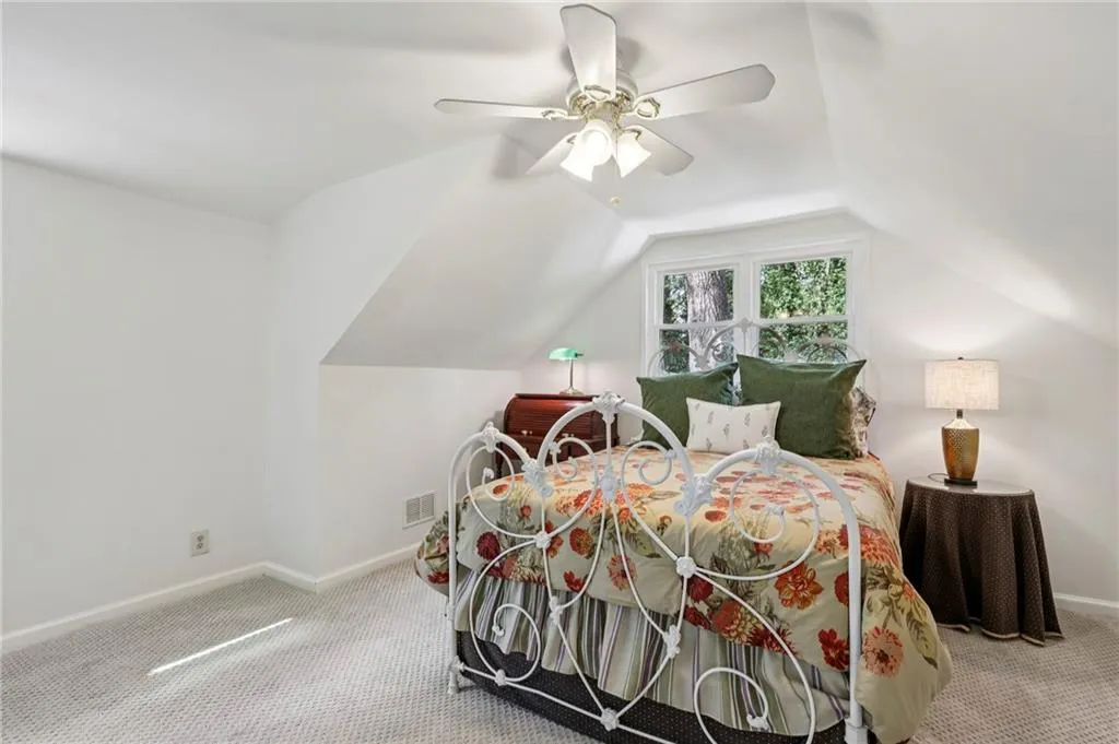 2546 Ridgewood Road Nw, Atlanta, Georgia 30318, 3 Bedrooms Bedrooms, ,3 BathroomsBathrooms,Residential,For Sale,2546 Ridgewood Road Nw,7662994