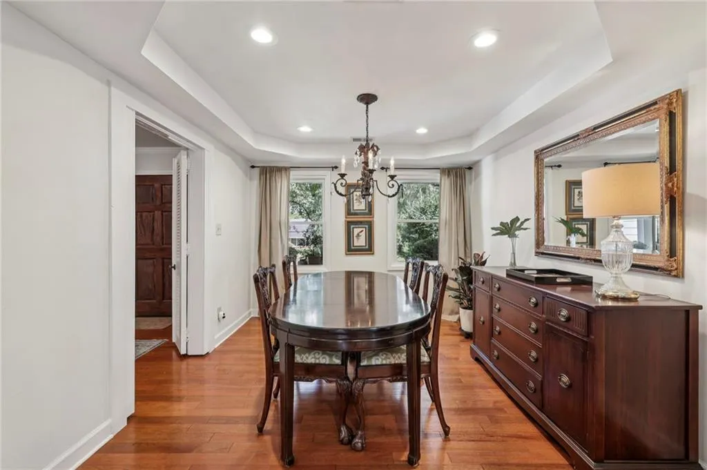 2546 Ridgewood Road Nw, Atlanta, Georgia 30318, 3 Bedrooms Bedrooms, ,3 BathroomsBathrooms,Residential,For Sale,2546 Ridgewood Road Nw,7662994