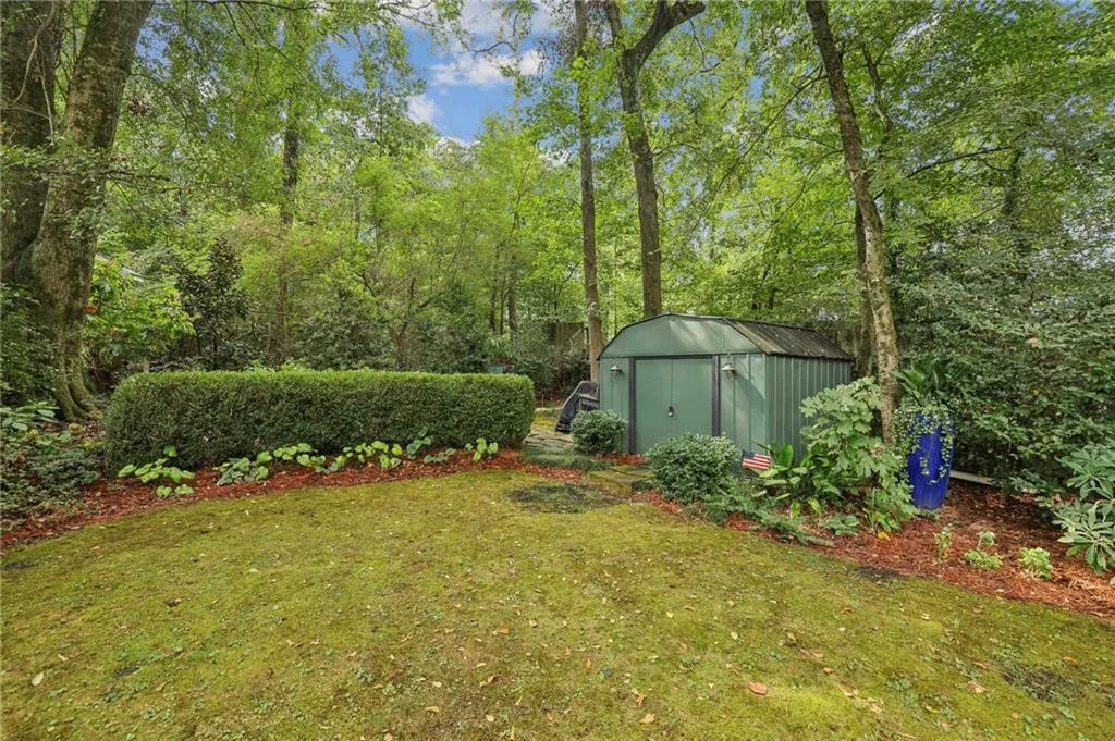 2546 Ridgewood Road Nw, Atlanta, Georgia 30318, 3 Bedrooms Bedrooms, ,3 BathroomsBathrooms,Residential,For Sale,2546 Ridgewood Road Nw,7662994
