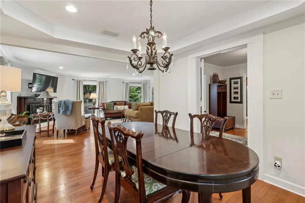 2546 Ridgewood Road Nw, Atlanta, Georgia 30318, 3 Bedrooms Bedrooms, ,3 BathroomsBathrooms,Residential,For Sale,2546 Ridgewood Road Nw,7662994