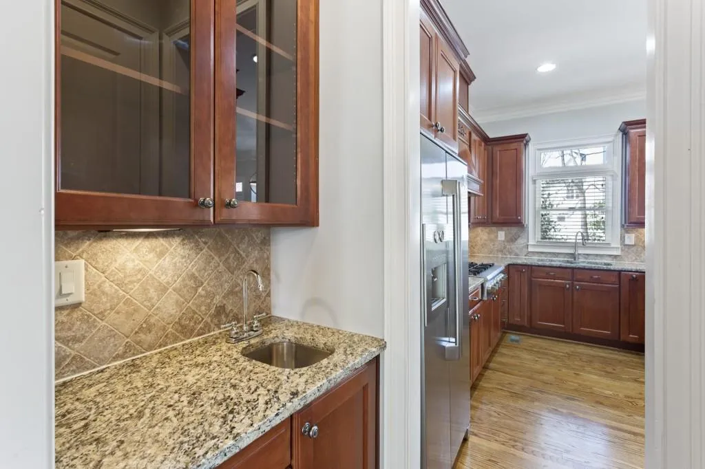 320 Mystic Ridge Lane, Atlanta, Georgia 30342, 4 Bedrooms Bedrooms, ,3 BathroomsBathrooms,Residential,Sold,320 Mystic Ridge Lane,7023921