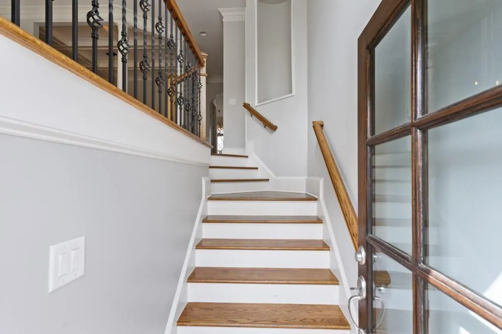 320 Mystic Ridge Lane, Atlanta, Georgia 30342, 4 Bedrooms Bedrooms, ,3 BathroomsBathrooms,Residential,Sold,320 Mystic Ridge Lane,7023921