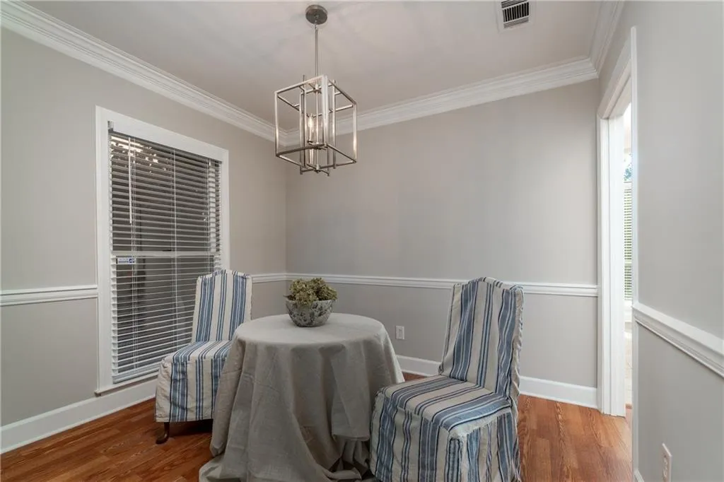 7500 Roswell Road Unit 58, Sandy Springs, Georgia 30350, 2 Bedrooms Bedrooms, ,2 BathroomsBathrooms,Residential,Sold,7500 Roswell Road Unit 58,6056438