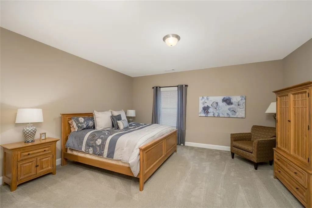 62 Yorkshire Place, Atlanta, Georgia 30328, 3 Bedrooms Bedrooms, ,3 BathroomsBathrooms,Residential,Sold,62 Yorkshire Place,7432879