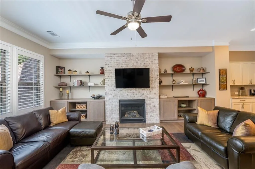 62 Yorkshire Place, Atlanta, Georgia 30328, 3 Bedrooms Bedrooms, ,3 BathroomsBathrooms,Residential,Sold,62 Yorkshire Place,7432879