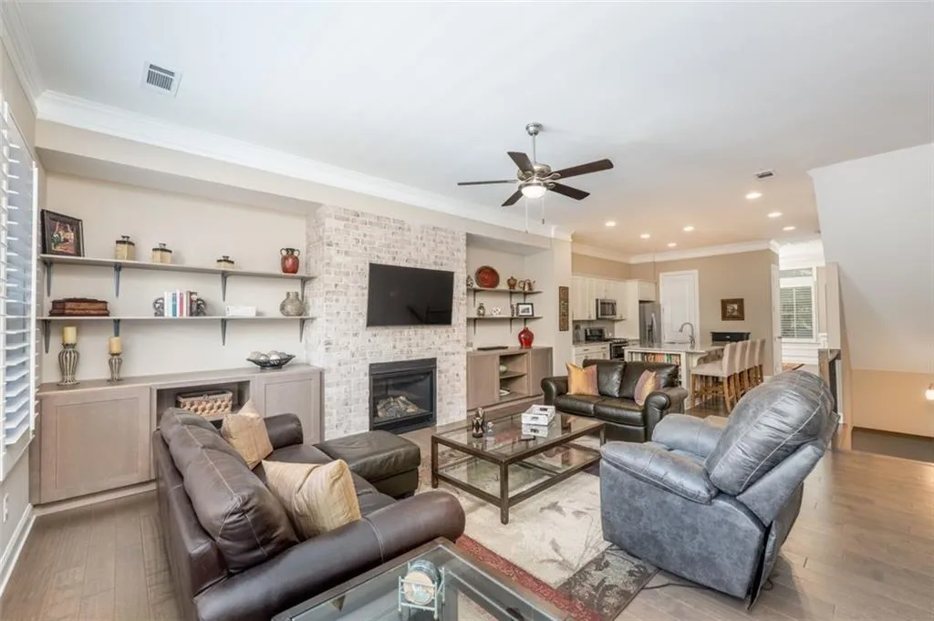 62 Yorkshire Place, Atlanta, Georgia 30328, 3 Bedrooms Bedrooms, ,3 BathroomsBathrooms,Residential,Sold,62 Yorkshire Place,7432879