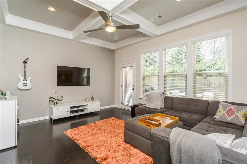 113 Barkley Lane, Sandy Springs, Georgia 30328, 4 Bedrooms Bedrooms, ,3 BathroomsBathrooms,Residential,Sold,113 Barkley Lane,6858276