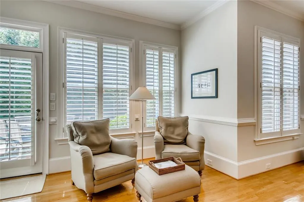 7922 Stratford Lane, Sandy Springs, Georgia 30350, 4 Bedrooms Bedrooms, ,4 BathroomsBathrooms,Residential,Sold,7922 Stratford Lane,6896427