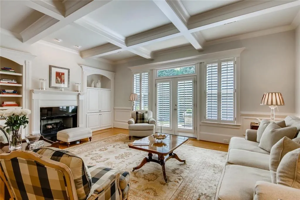 7922 Stratford Lane, Sandy Springs, Georgia 30350, 4 Bedrooms Bedrooms, ,4 BathroomsBathrooms,Residential,Sold,7922 Stratford Lane,6896427