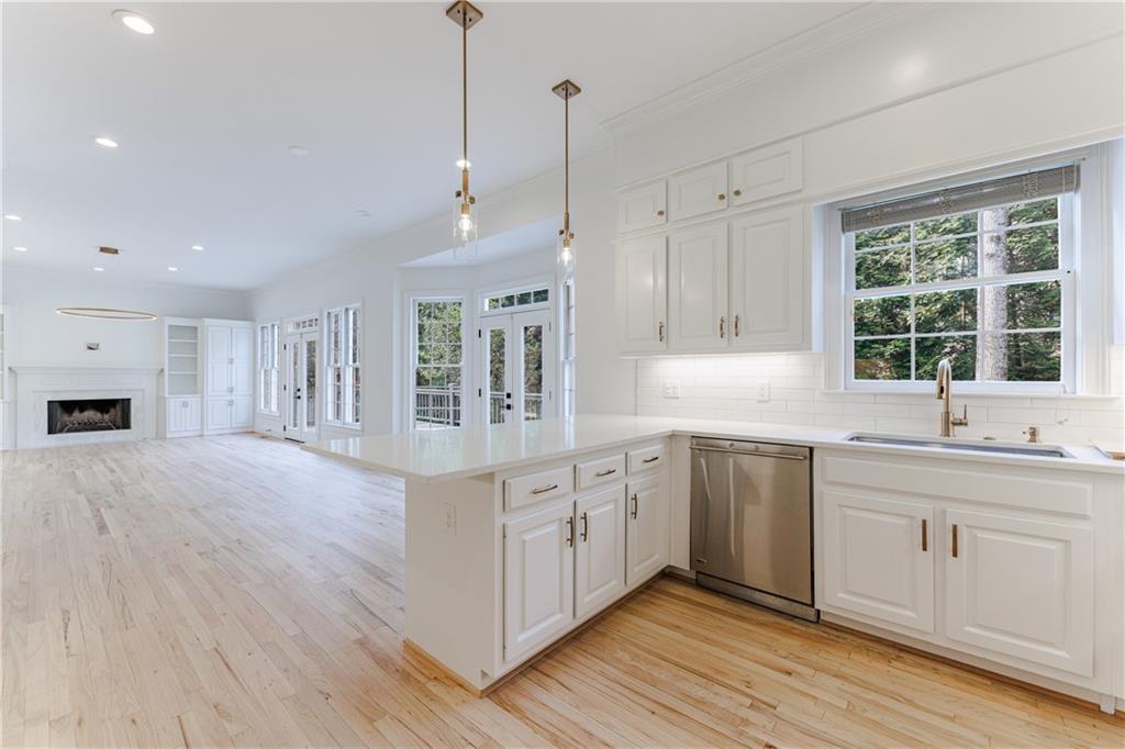 4895 Franklin Pond, Sandy Springs, Georgia 30342, 5 Bedrooms Bedrooms, ,5 BathroomsBathrooms,Residential,Sold,4895 Franklin Pond,7322370