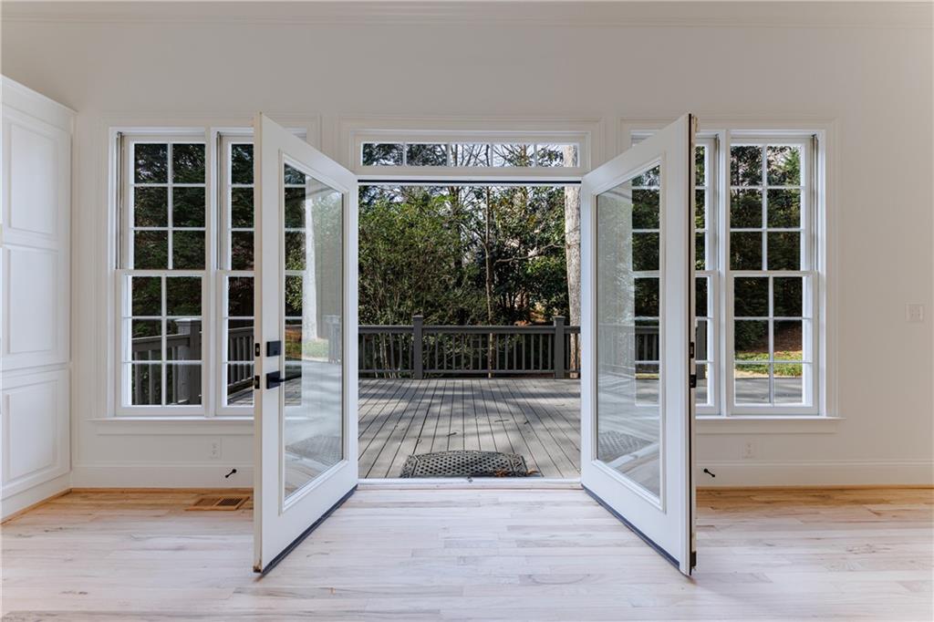 4895 Franklin Pond, Sandy Springs, Georgia 30342, 5 Bedrooms Bedrooms, ,5 BathroomsBathrooms,Residential,Sold,4895 Franklin Pond,7322370