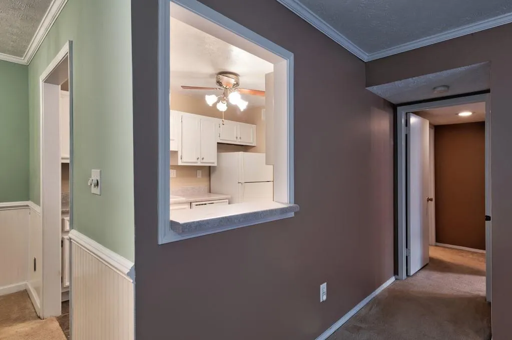 1203 Vicksburg Place, Sandy Springs, Georgia 30350, 2 Bedrooms Bedrooms, ,2 BathroomsBathrooms,Residential,Sold,1203 Vicksburg Place,6530767