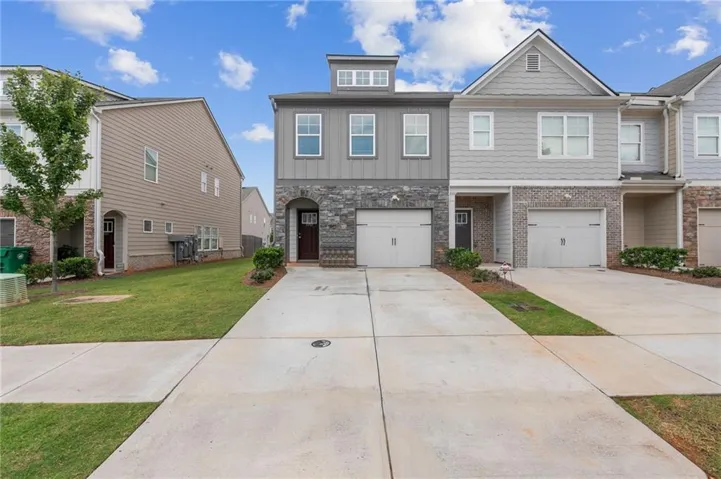 5797 Calle Vista Drive, Lithonia, Georgia 30058