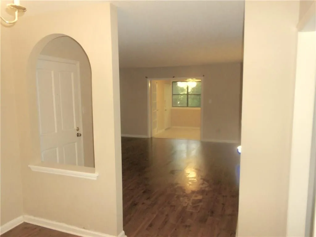 130 Woodmere Square Nw, Atlanta, Georgia 30327, 2 Bedrooms Bedrooms, ,2 BathroomsBathrooms,Residential,Sold,130 Woodmere Square Nw,5840558