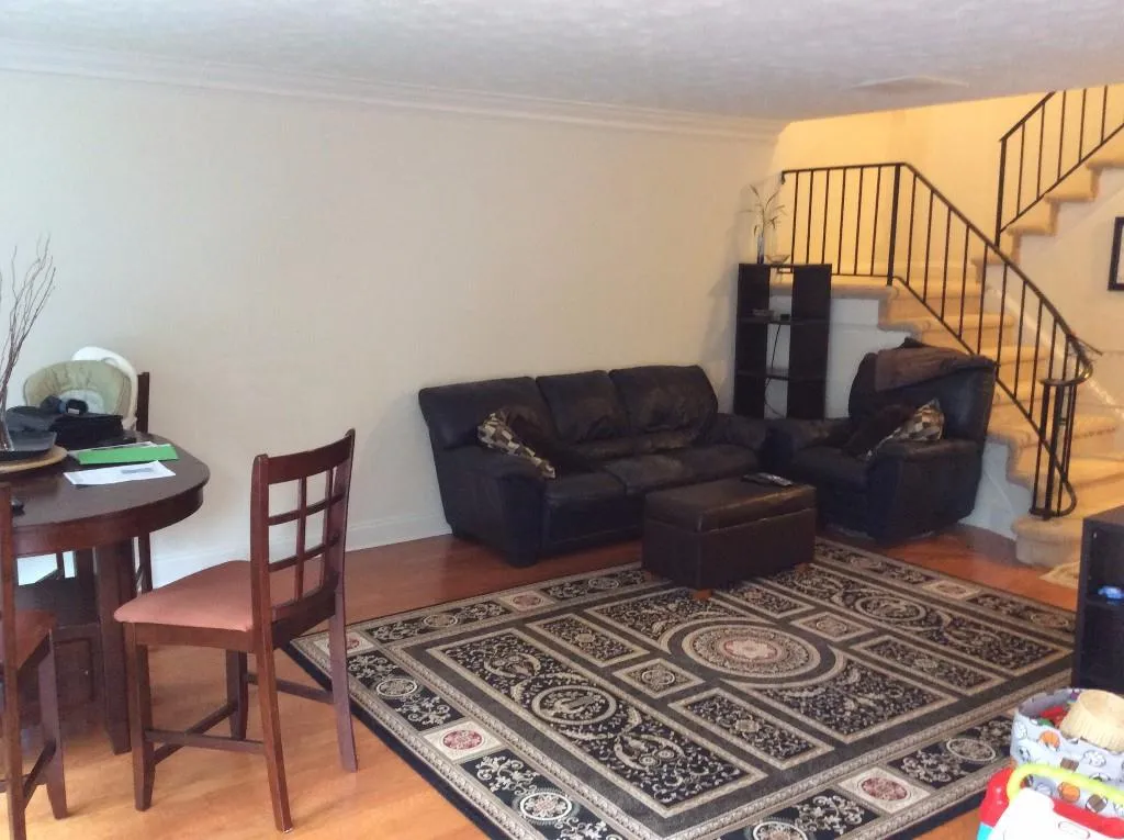 6980 Roswell Road Ne Unit J8, Atlanta, Georgia 30328, 2 Bedrooms Bedrooms, ,1 BathroomBathrooms,Residential,Sold,6980 Roswell Road Ne Unit J8,5569573