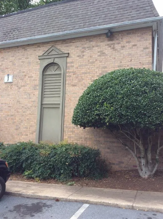 6980 Roswell Road Ne Unit J8, Atlanta, Georgia 30328, 2 Bedrooms Bedrooms, ,1 BathroomBathrooms,Residential,Sold,6980 Roswell Road Ne Unit J8,5569573
