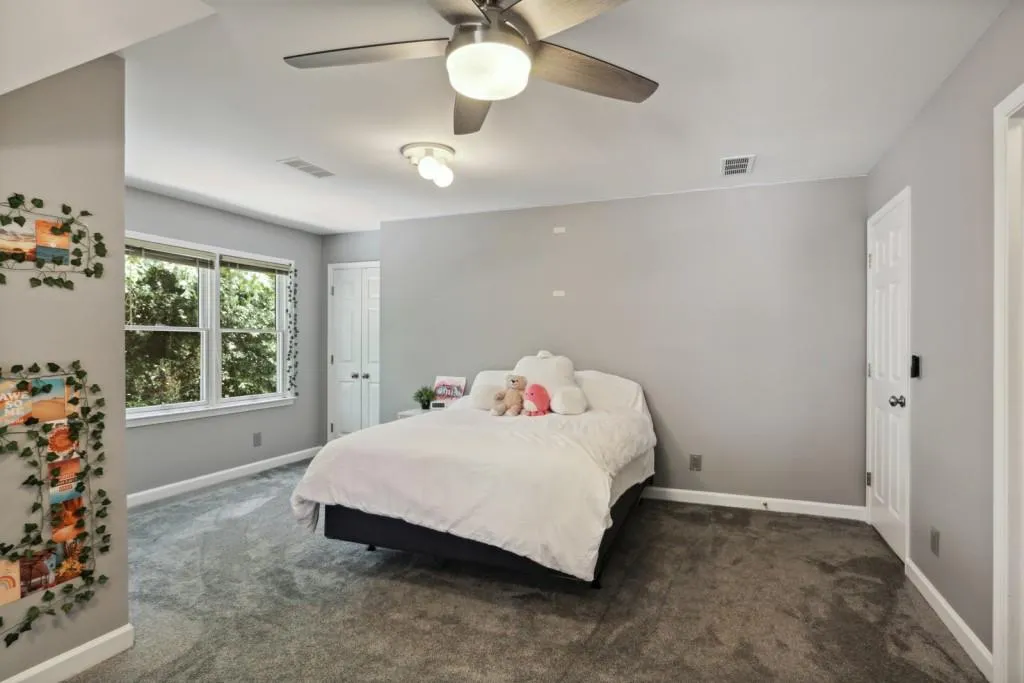 245 Glen Meadow Court, Sandy Springs, Georgia 30328, 5 Bedrooms Bedrooms, ,4 BathroomsBathrooms,Residential,Sold,245 Glen Meadow Court,7066309