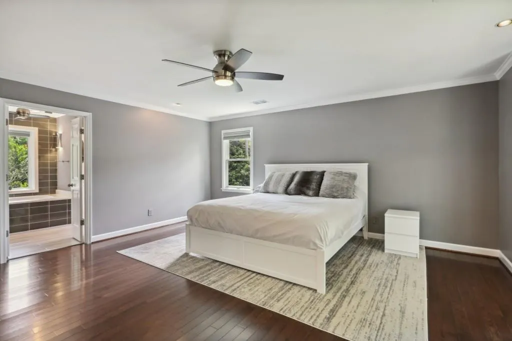 245 Glen Meadow Court, Sandy Springs, Georgia 30328, 5 Bedrooms Bedrooms, ,4 BathroomsBathrooms,Residential,Sold,245 Glen Meadow Court,7066309