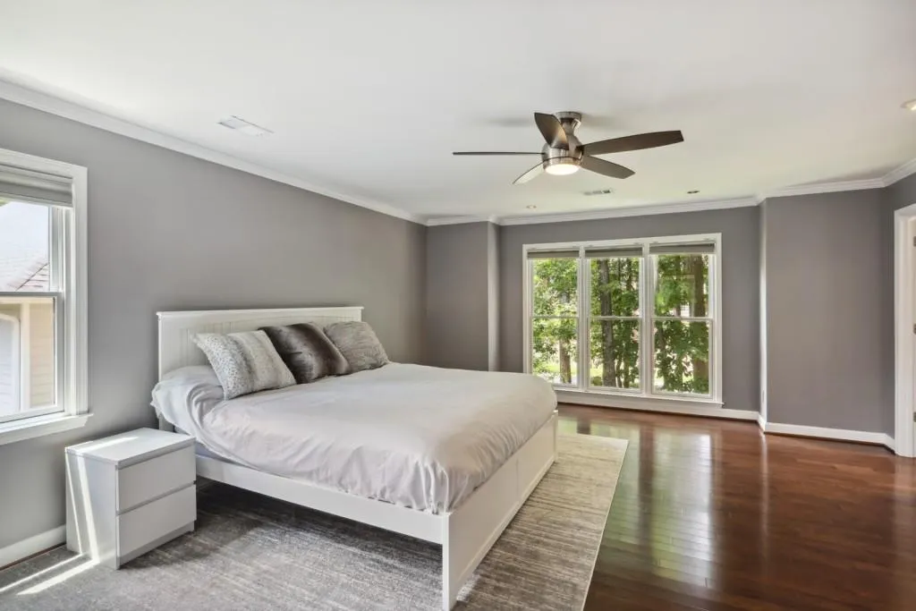 245 Glen Meadow Court, Sandy Springs, Georgia 30328, 5 Bedrooms Bedrooms, ,4 BathroomsBathrooms,Residential,Sold,245 Glen Meadow Court,7066309