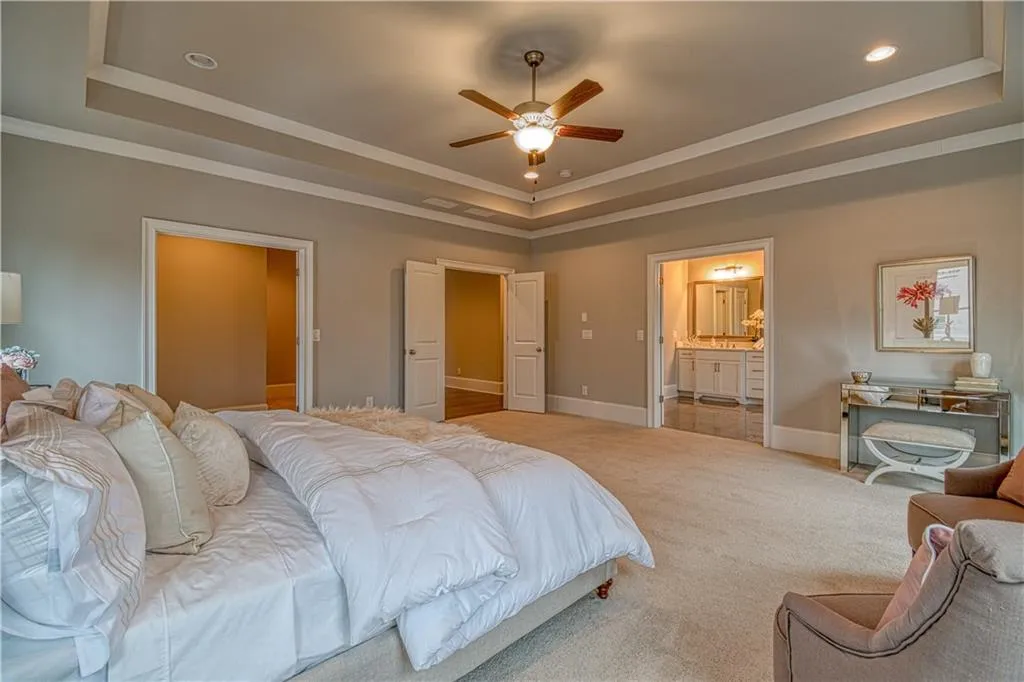 214 Belle Lane, Sandy Springs, Georgia 30328, 5 Bedrooms Bedrooms, ,5 BathroomsBathrooms,Residential,Sold,214 Belle Lane,6009466